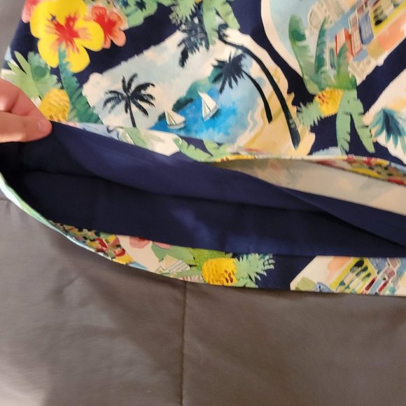 Talbots Tropical Print Mini Skirt Hawaii Flamingo EUC Size 2P - Picture 5 of 6